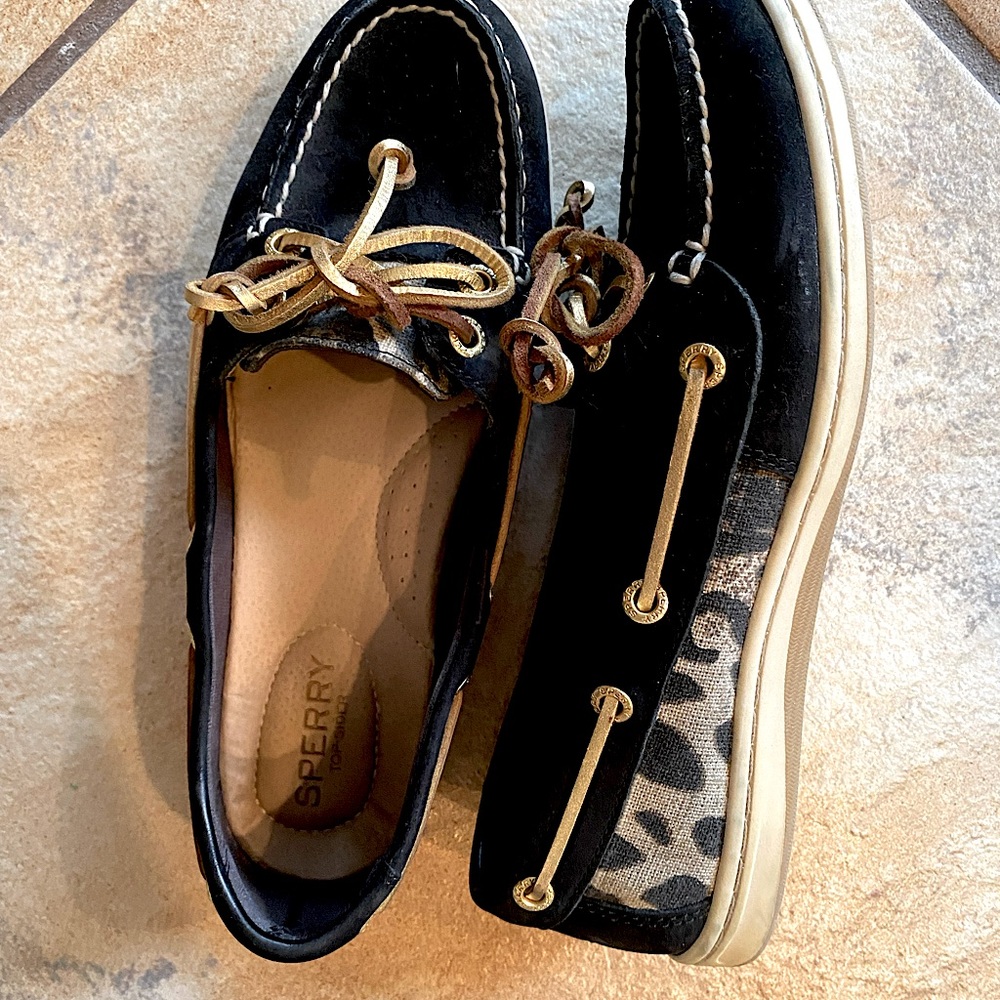 Sperry Topsiders with leopard print